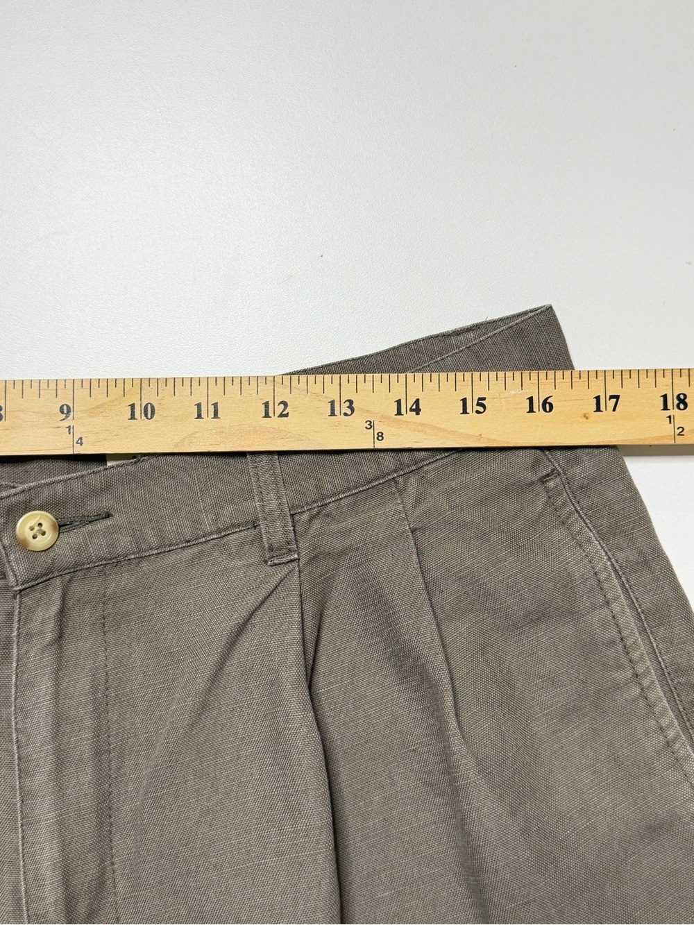 Vintage Eddie Bauer Linen Pleated Chinos Trousers Pants Mens W33 Light Olive 90s - Picture 5 of 7